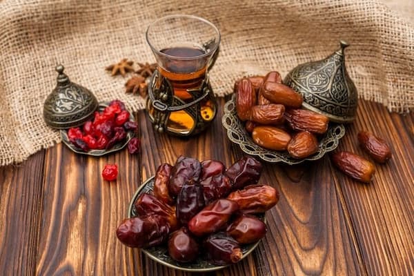 تصویر 5 از فروش خرما کبکاب جهرم + قیمت خرید به صرفه